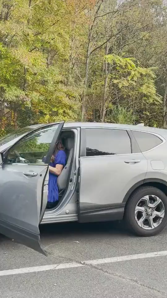 Pregnant Women Driving Seat Belts for Abdominal Comfort and Safety